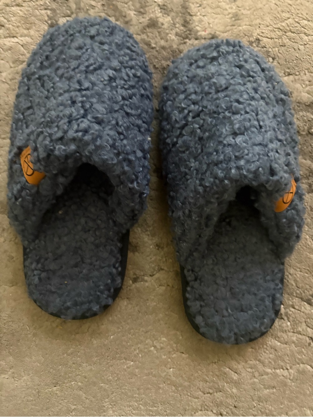 Kids Plush Slip-On Slippers - Blue